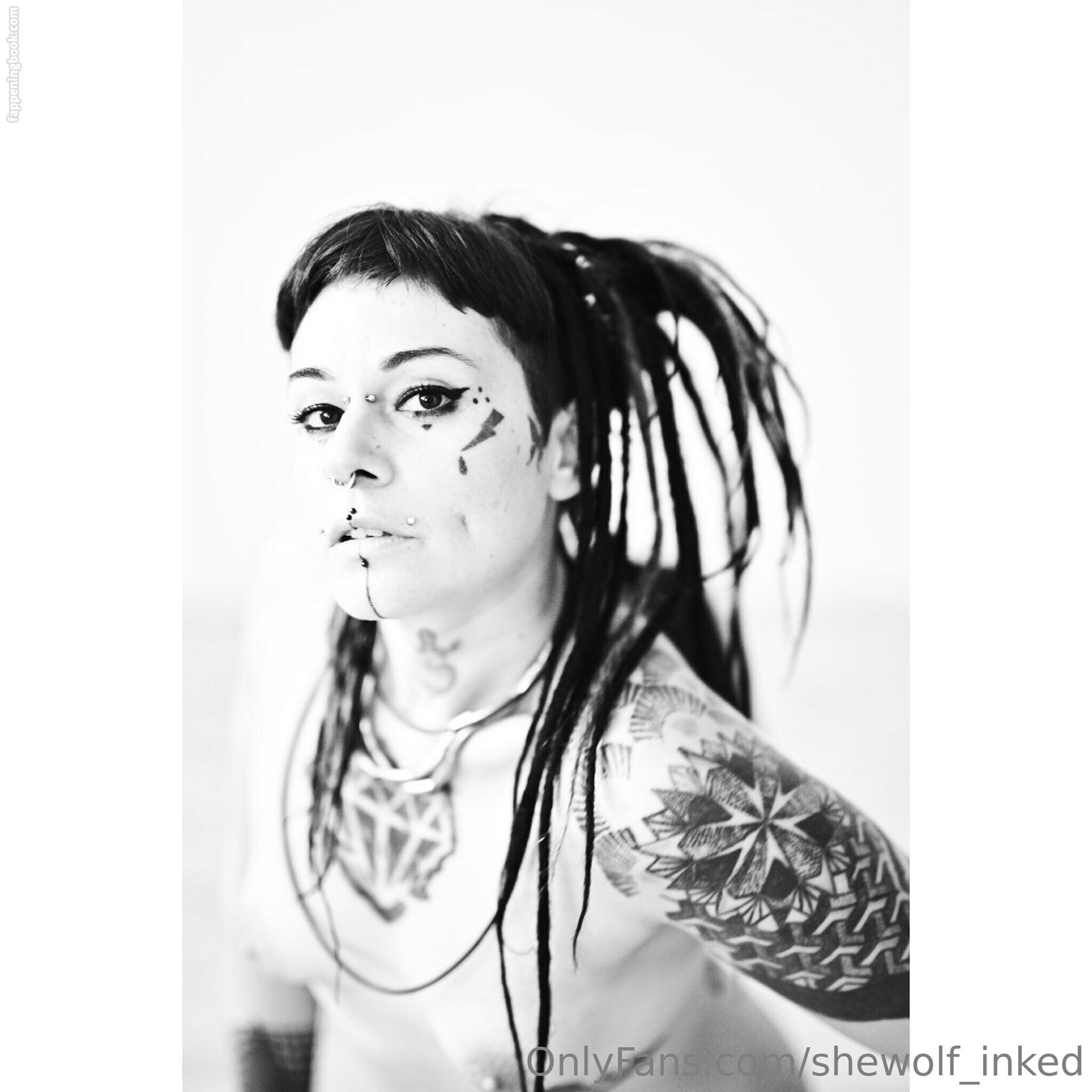 shewolf_inked Nude OnlyFans Leaks