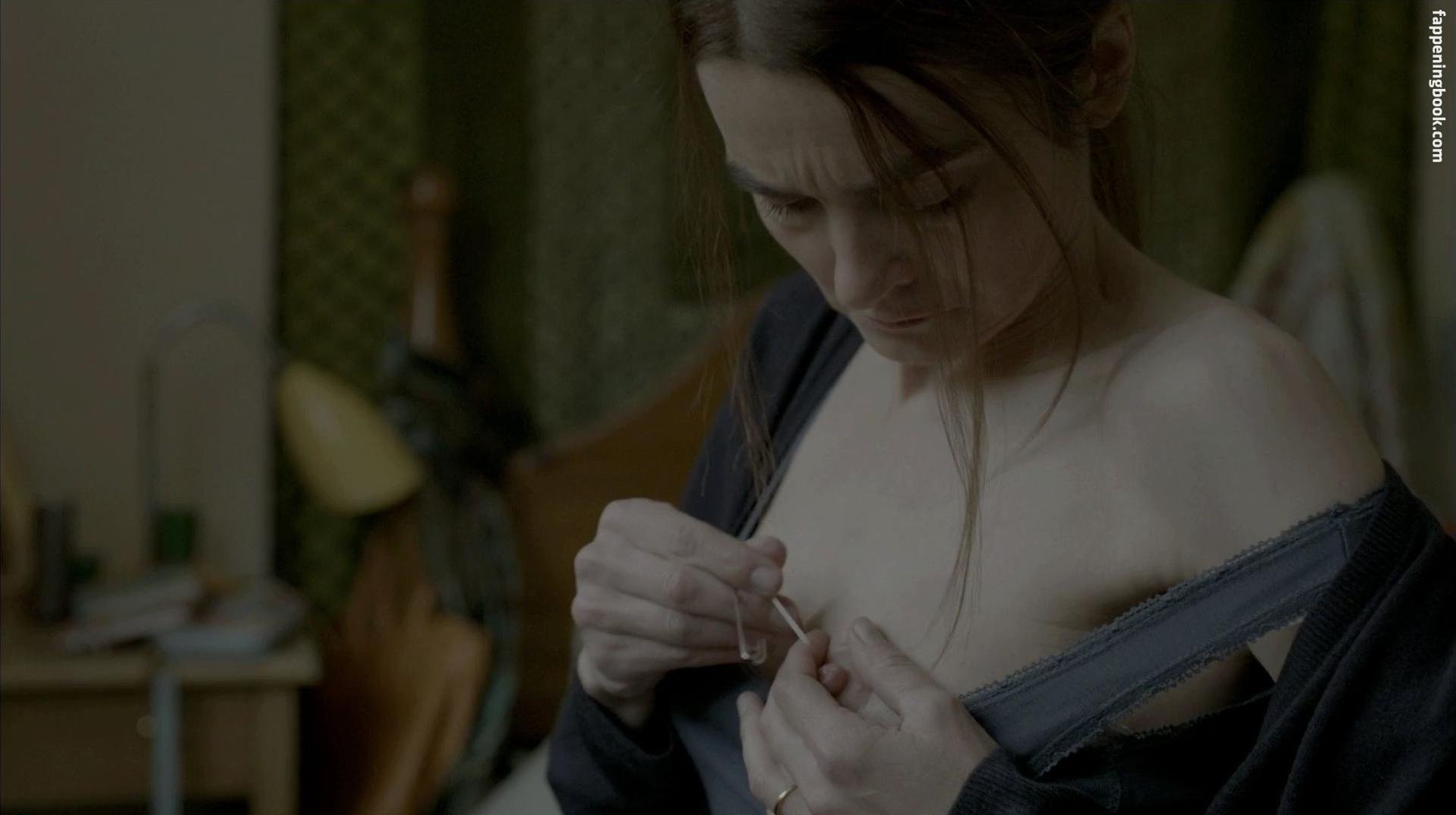 Shirley Henderson Nude, The Fappening - Photo #497304 - FappeningBook.