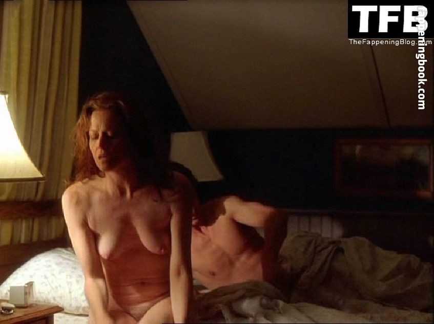 Sigourney Weaver Nude