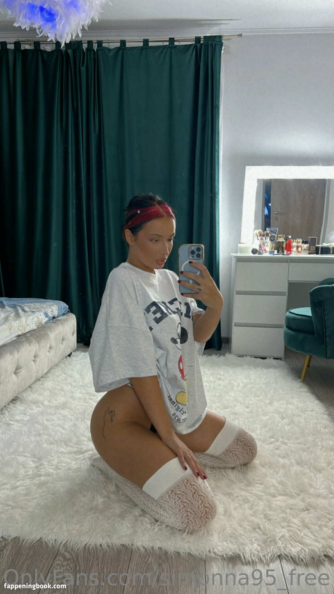 simonna95_free Nude OnlyFans Leaks
