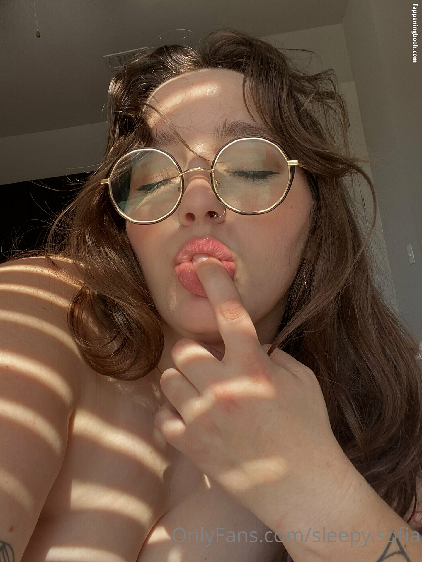 sleepy.sofia Nude OnlyFans Leaks