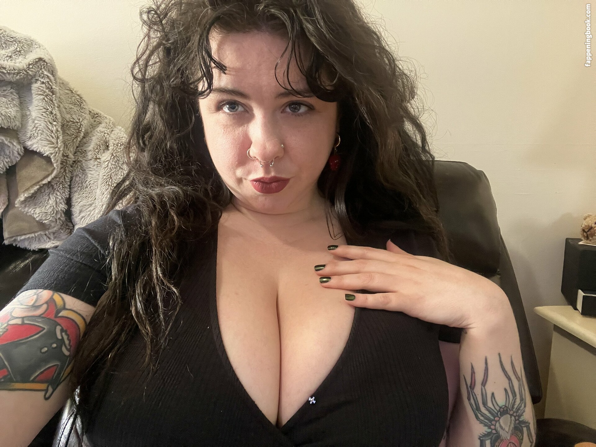smaho13 Nude