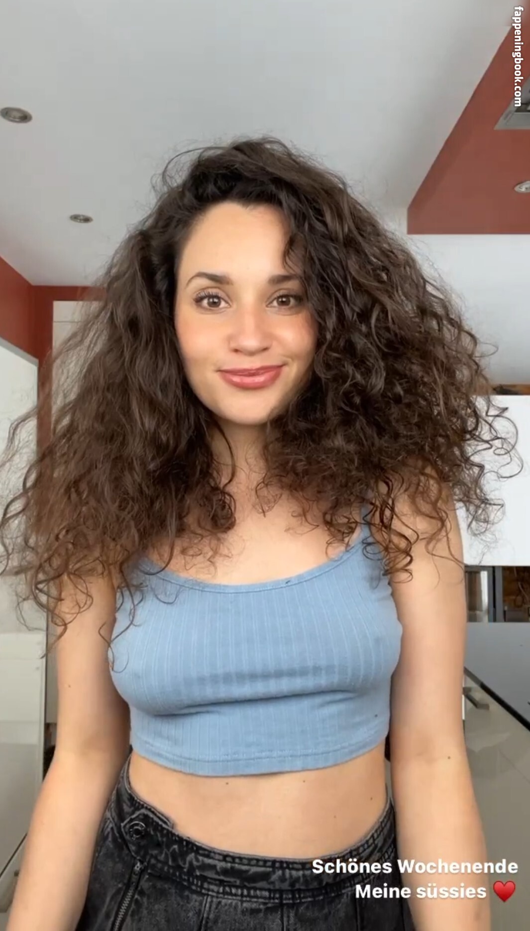 Smallcurlyfry Fapello Latest Exclusive Leaked Photos