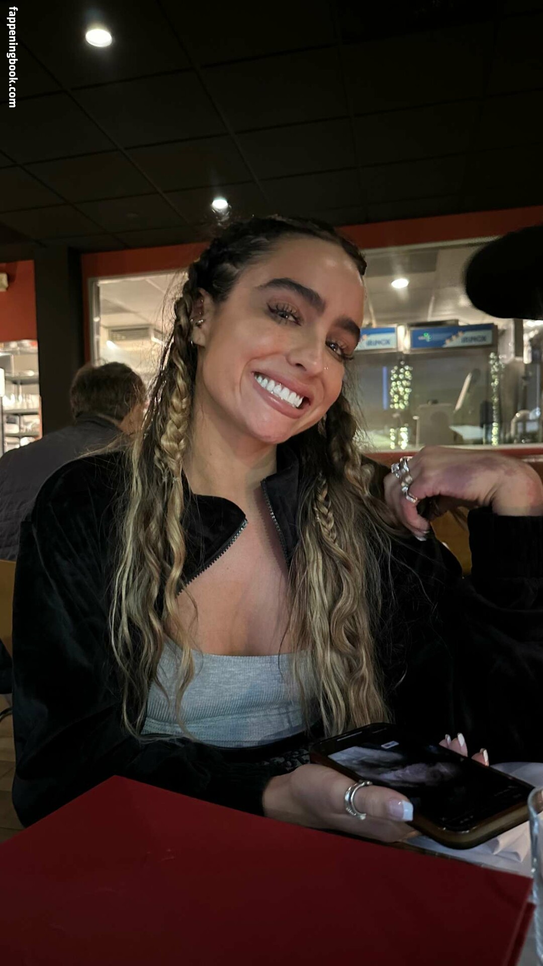 Sommer Ray Sommer Ray Nude Onlyfans Leaks The Fappening Photo 5551718 Fappeningbook 