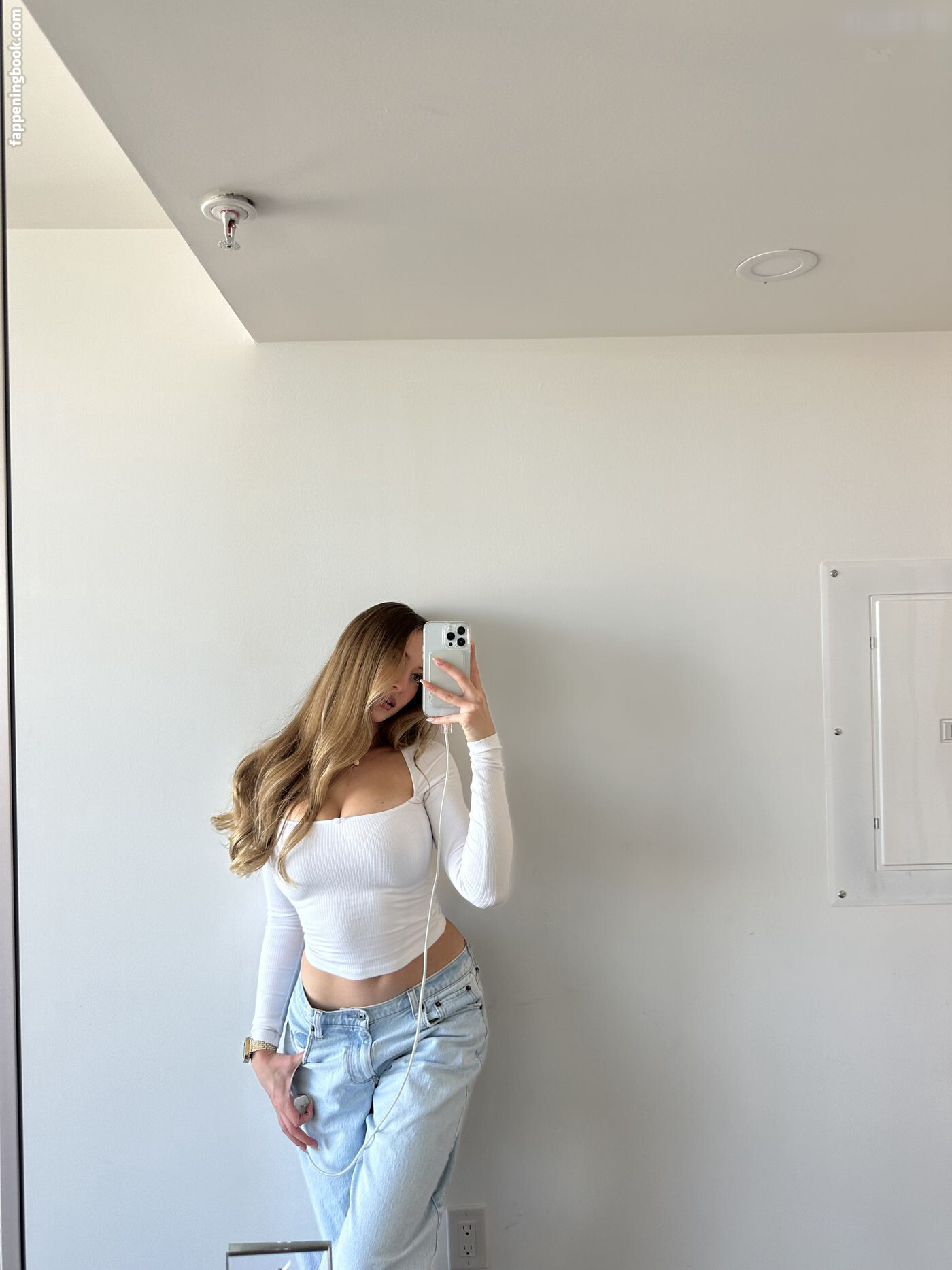 Sophia Diamond Fapello Latest Exclusive Leaked Photos