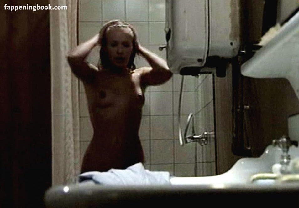 Sophie Broustal Nude