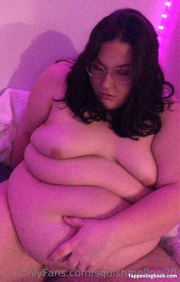 squishmellow20 Nude OnlyFans Leaks