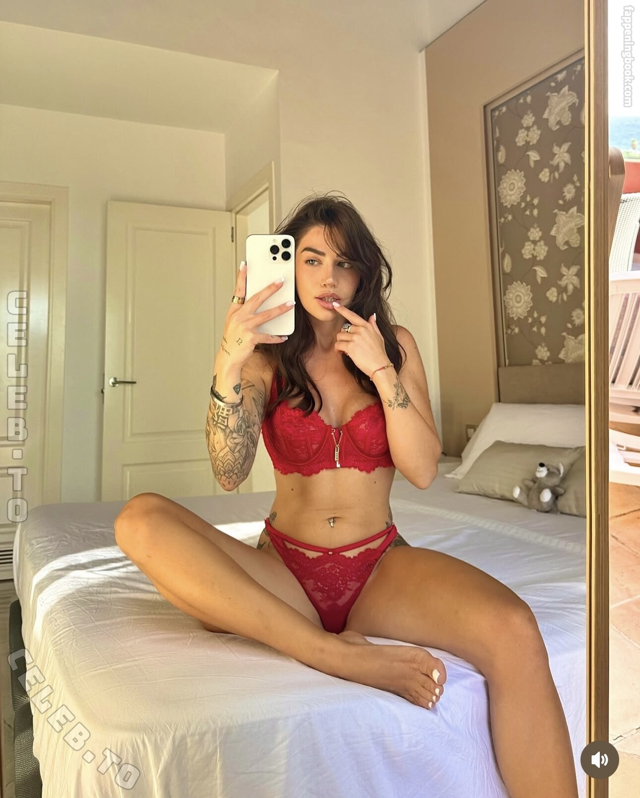 Stella Tinebra Nude OnlyFans Leaks