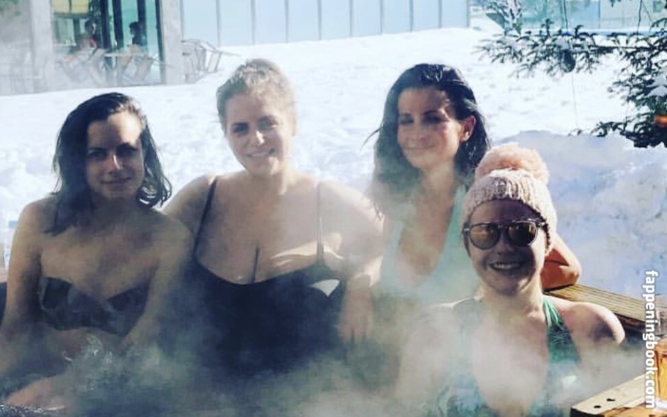 Stella Vulcheva Nude OnlyFans Leaks