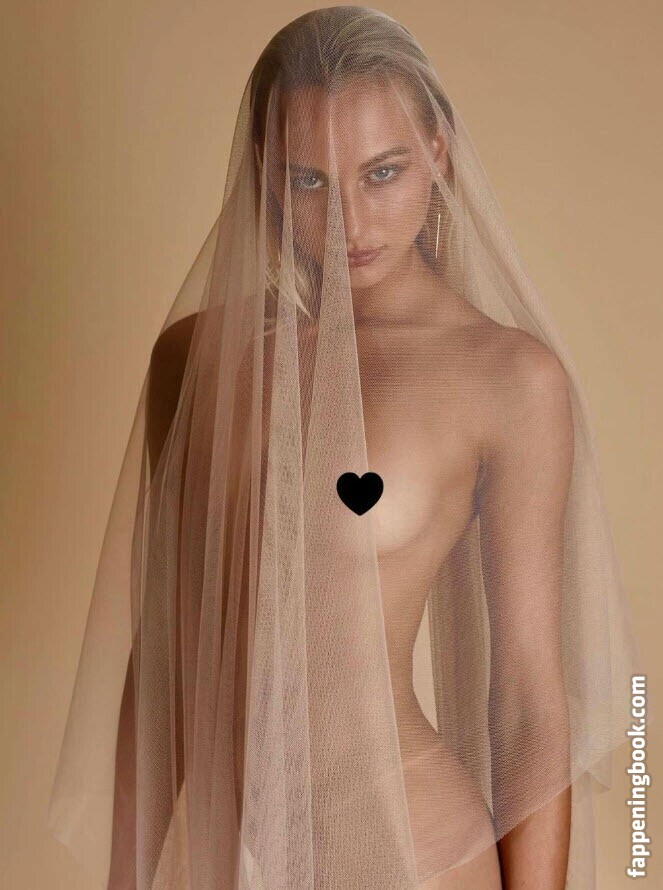 Stephanie Belovukovic Nude