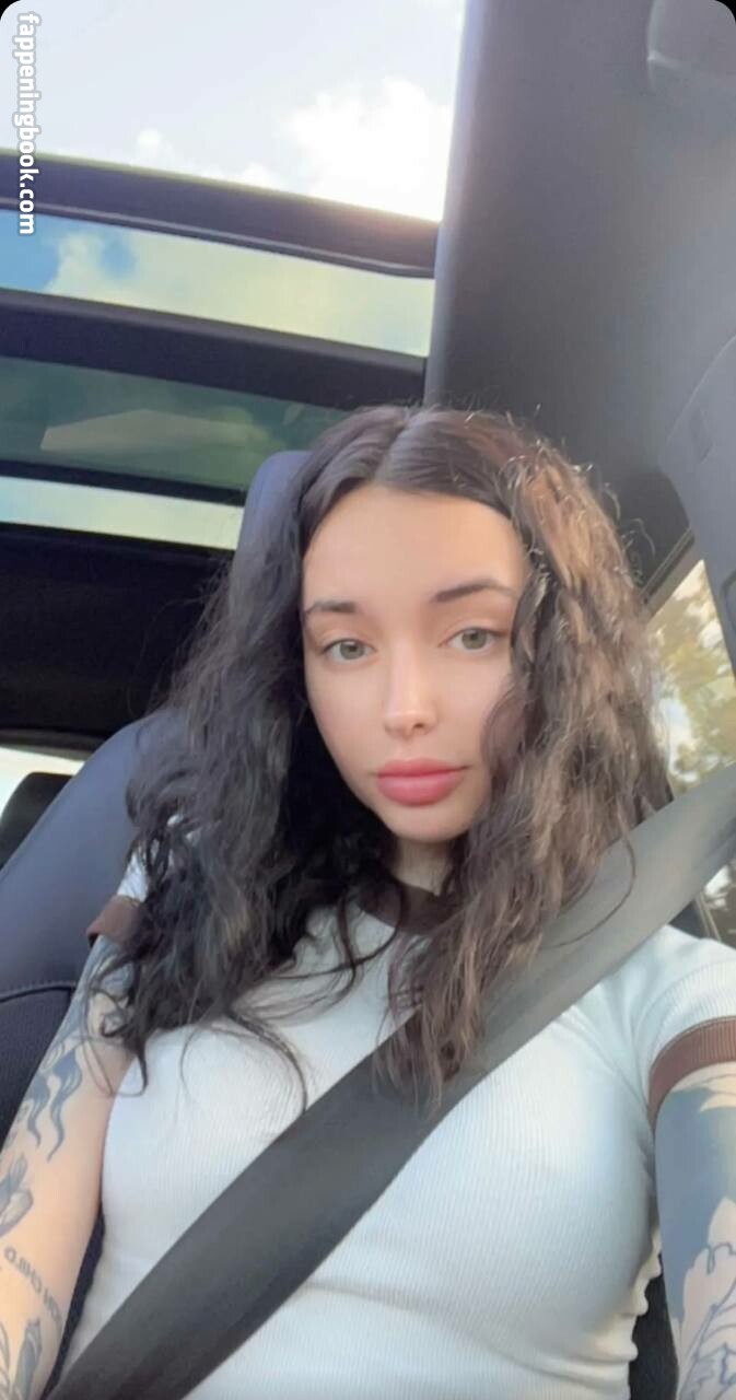 StormySummers Nude OnlyFans Leaks