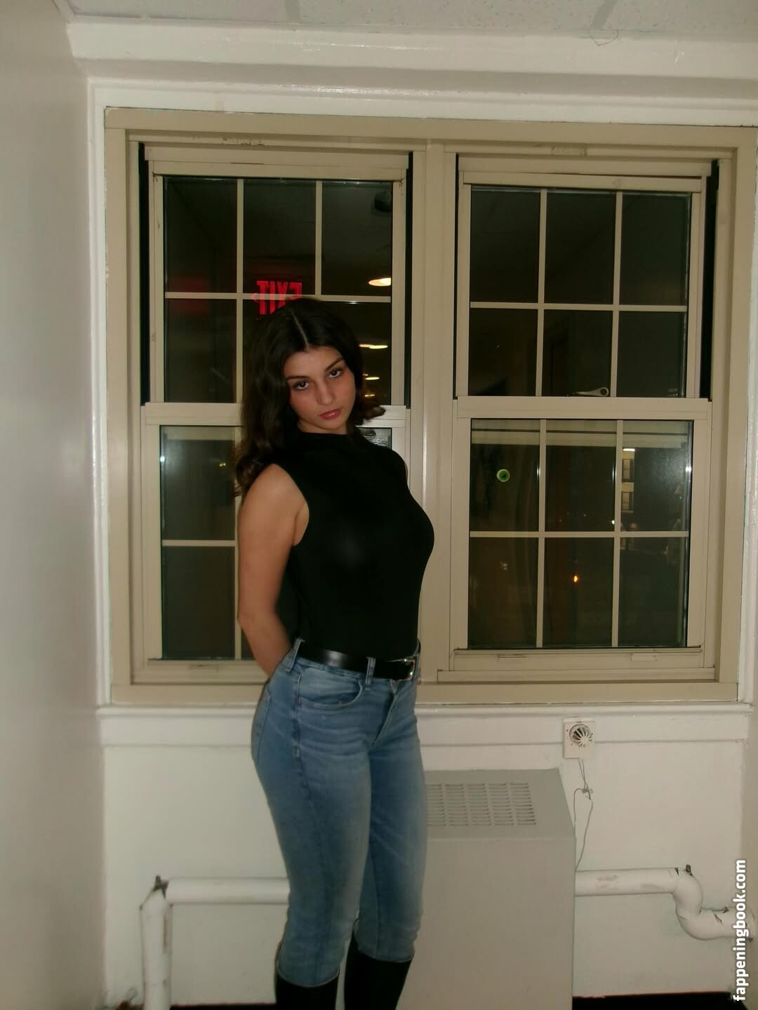 Stratton Zenick Nude