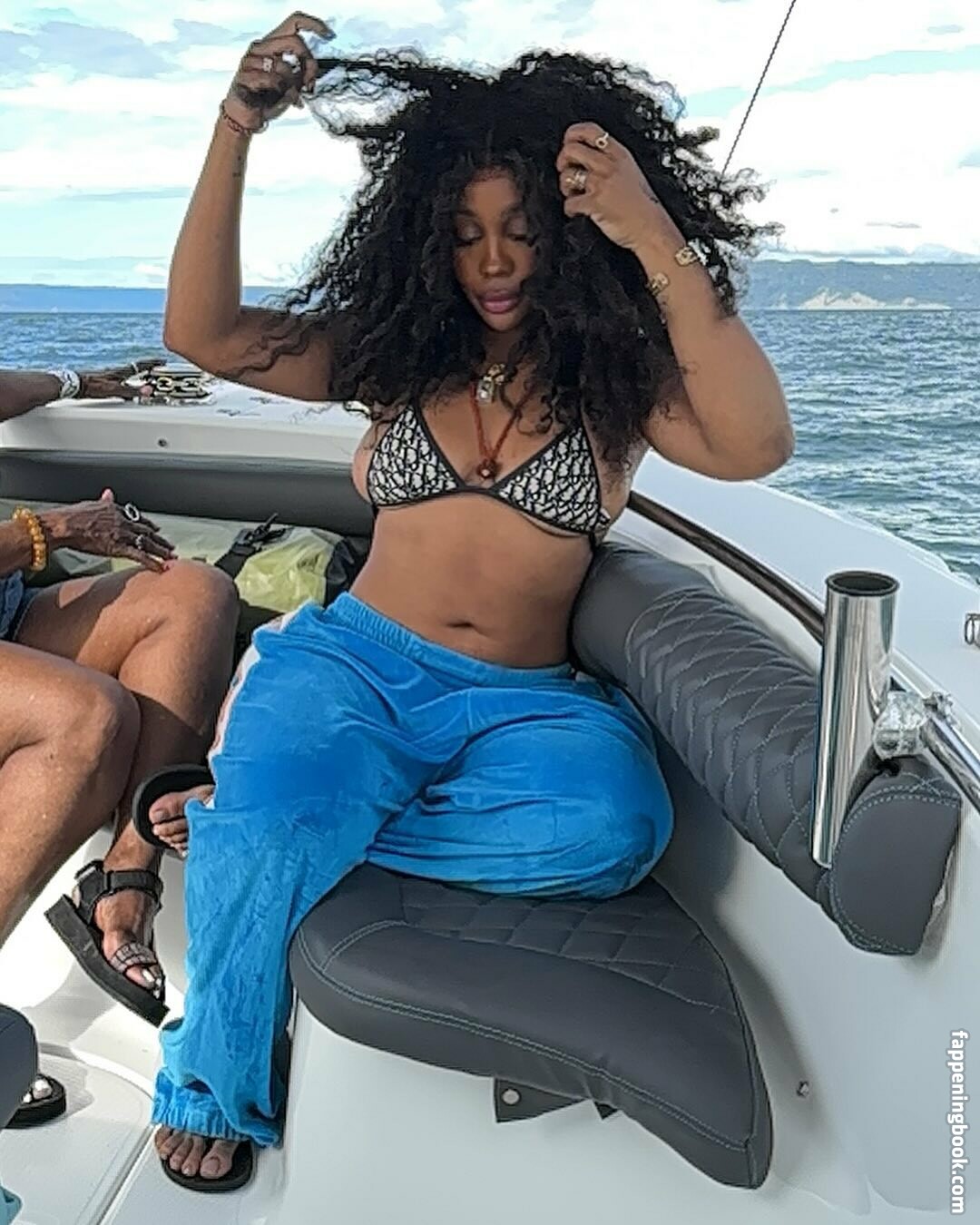 SZA erome Latest Exclusive Leaked Photos