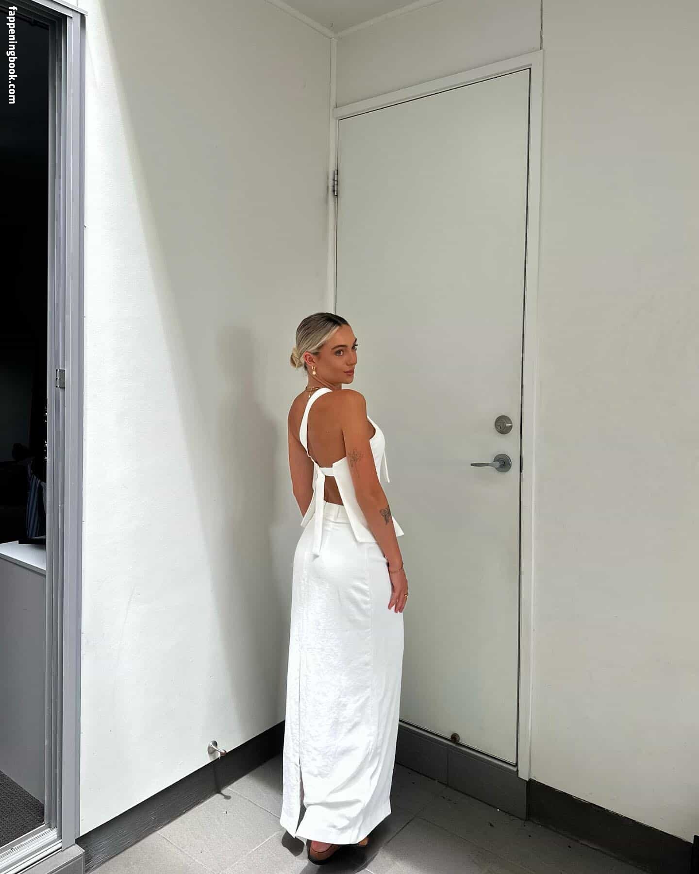 Taila Ella / tailaella / tailakroemer Nude, OnlyFans Leaks, Fappening