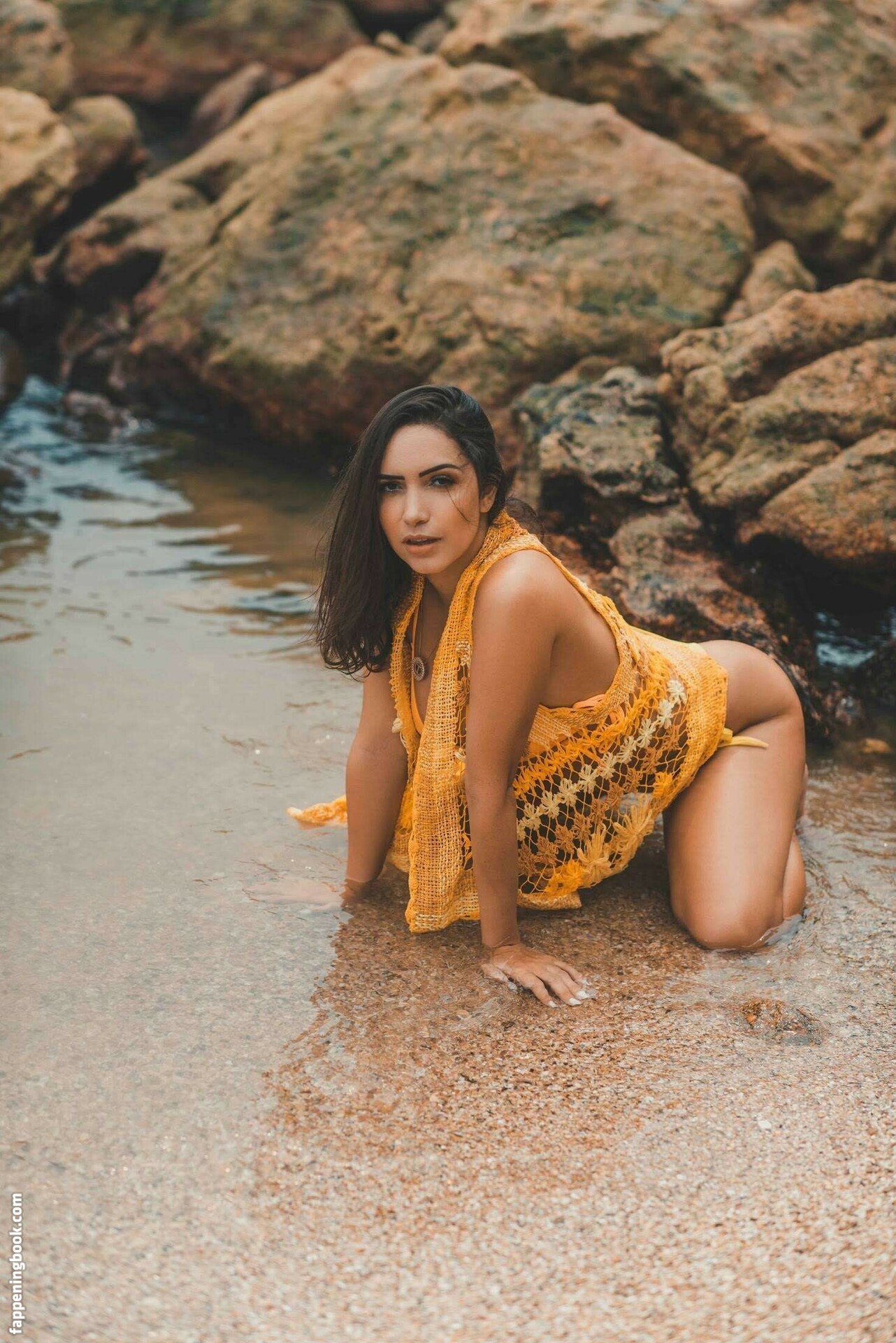 Talita Moraes Nude