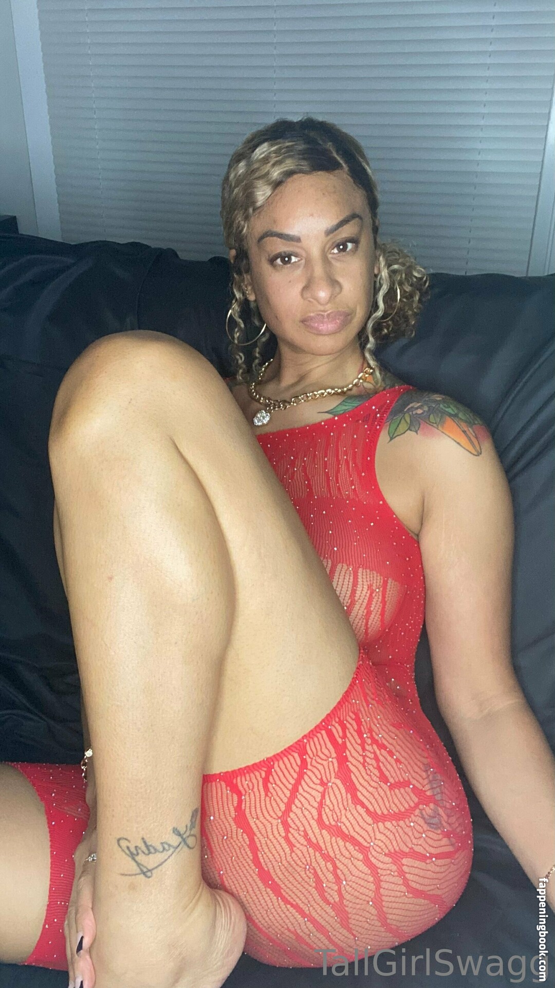 tallgirlswagg Nude OnlyFans Leaks