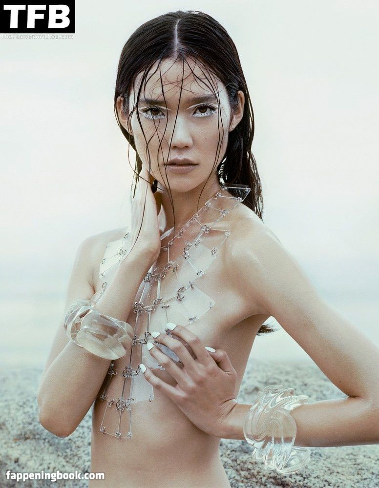 Tao Okamoto Nude