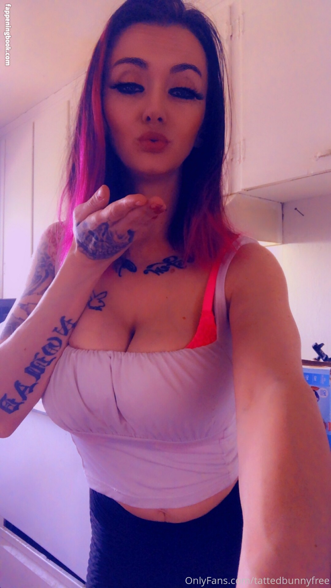 tattedbunnyfree Nude OnlyFans Leaks