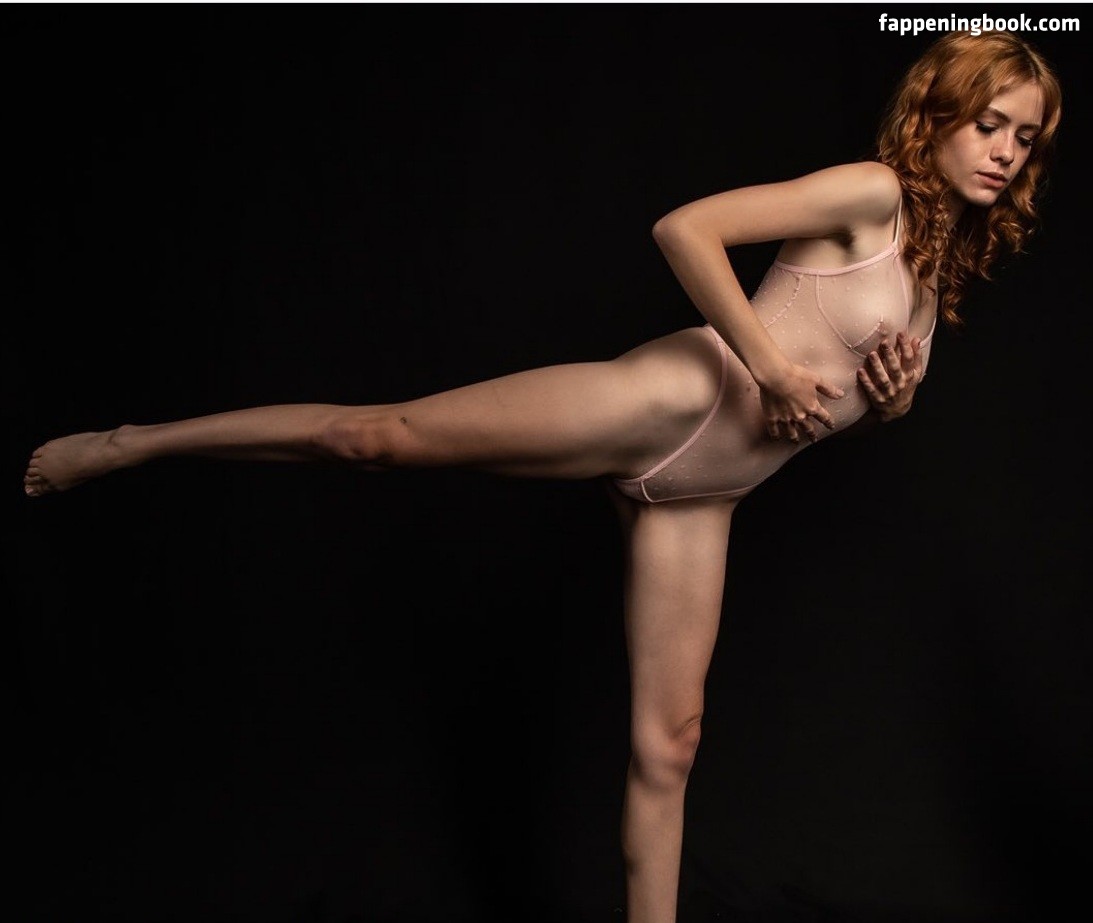 Taylor Lorna Nude