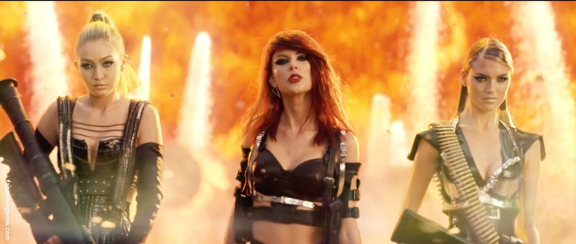 Taylor swift bad. Тейлор Свифт Bad Blood. Кара Делевинь Bad Blood. Bad Blood Taylor Swift Кара Делевинь. Taylor Swift: Bad Blood film 2015.