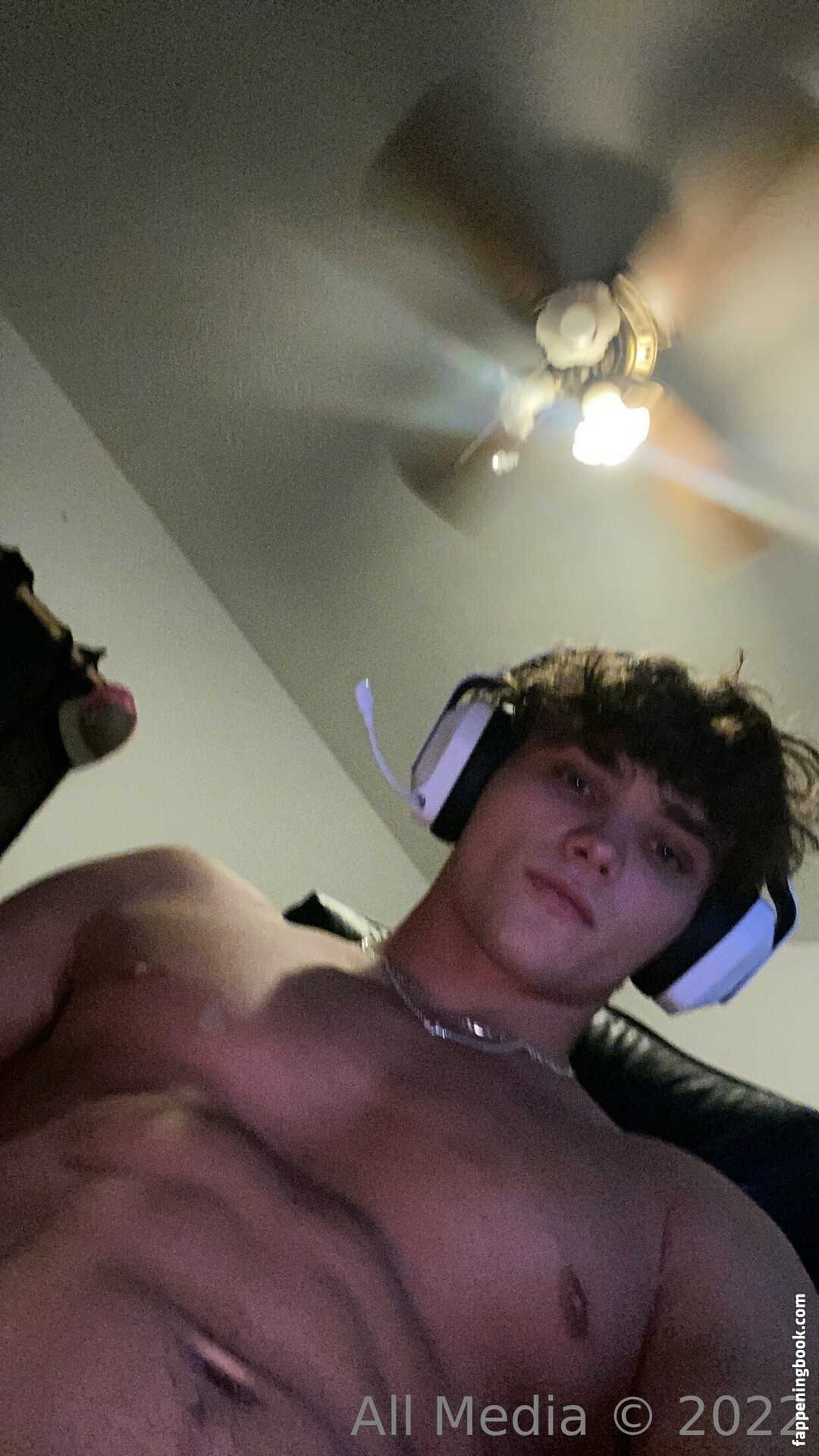 taylorsfree Nude OnlyFans Leaks