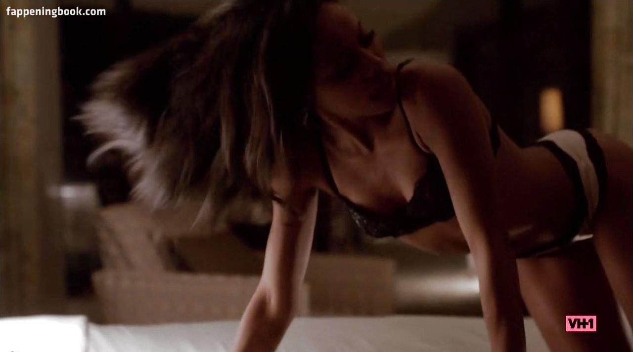 Taylour Paige Nude
