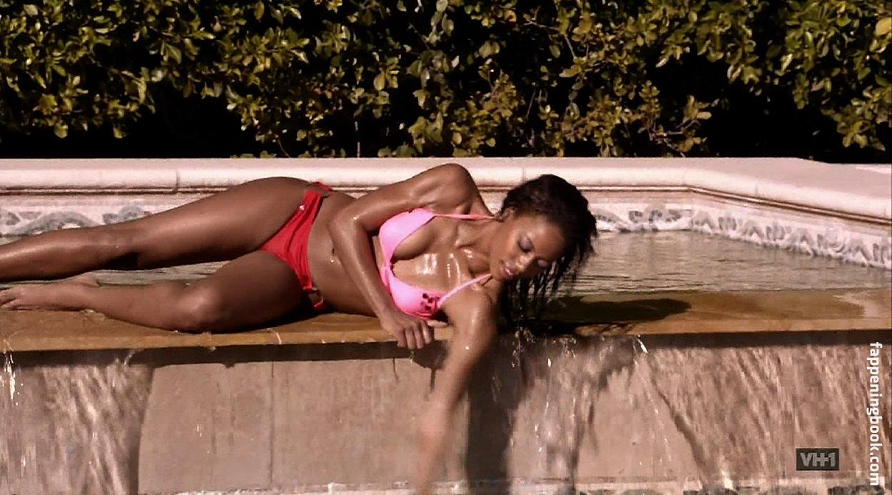 Taylour Paige Nude, The Fappening - Photo #522156 - FappeningBook.
