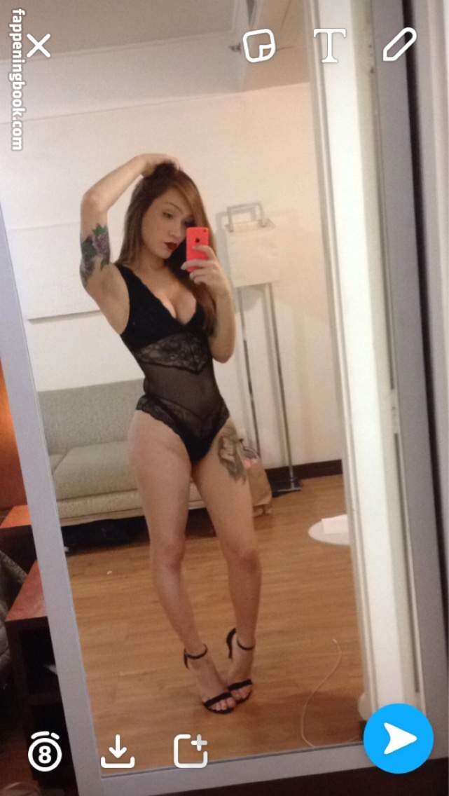 thai_laa Nude OnlyFans Leaks