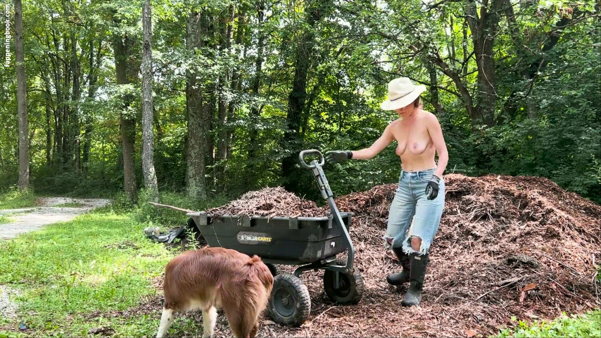 The Naked Gardener Nude OnlyFans Leaks