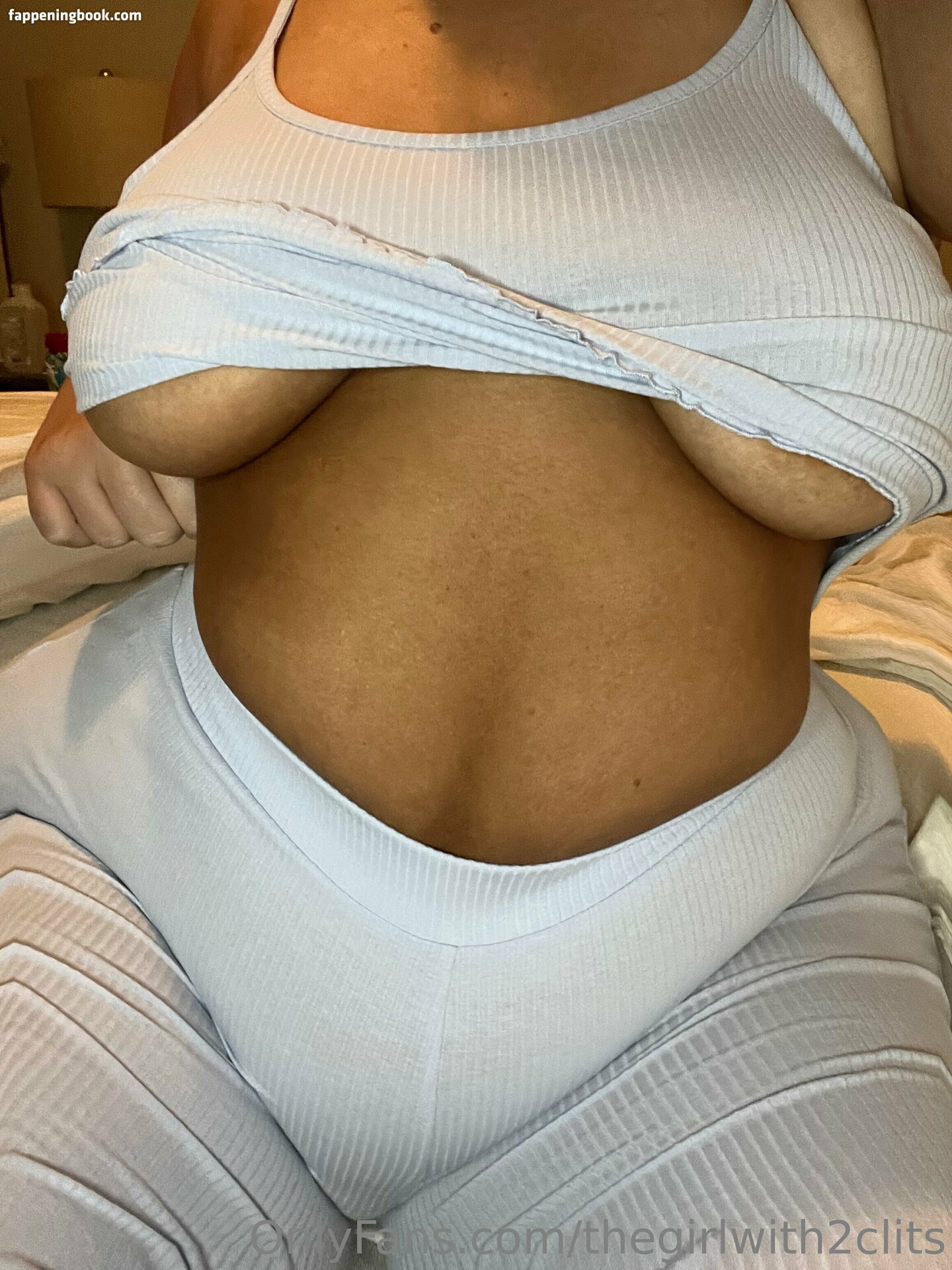 thegirlwith2clits Nude OnlyFans Leaks