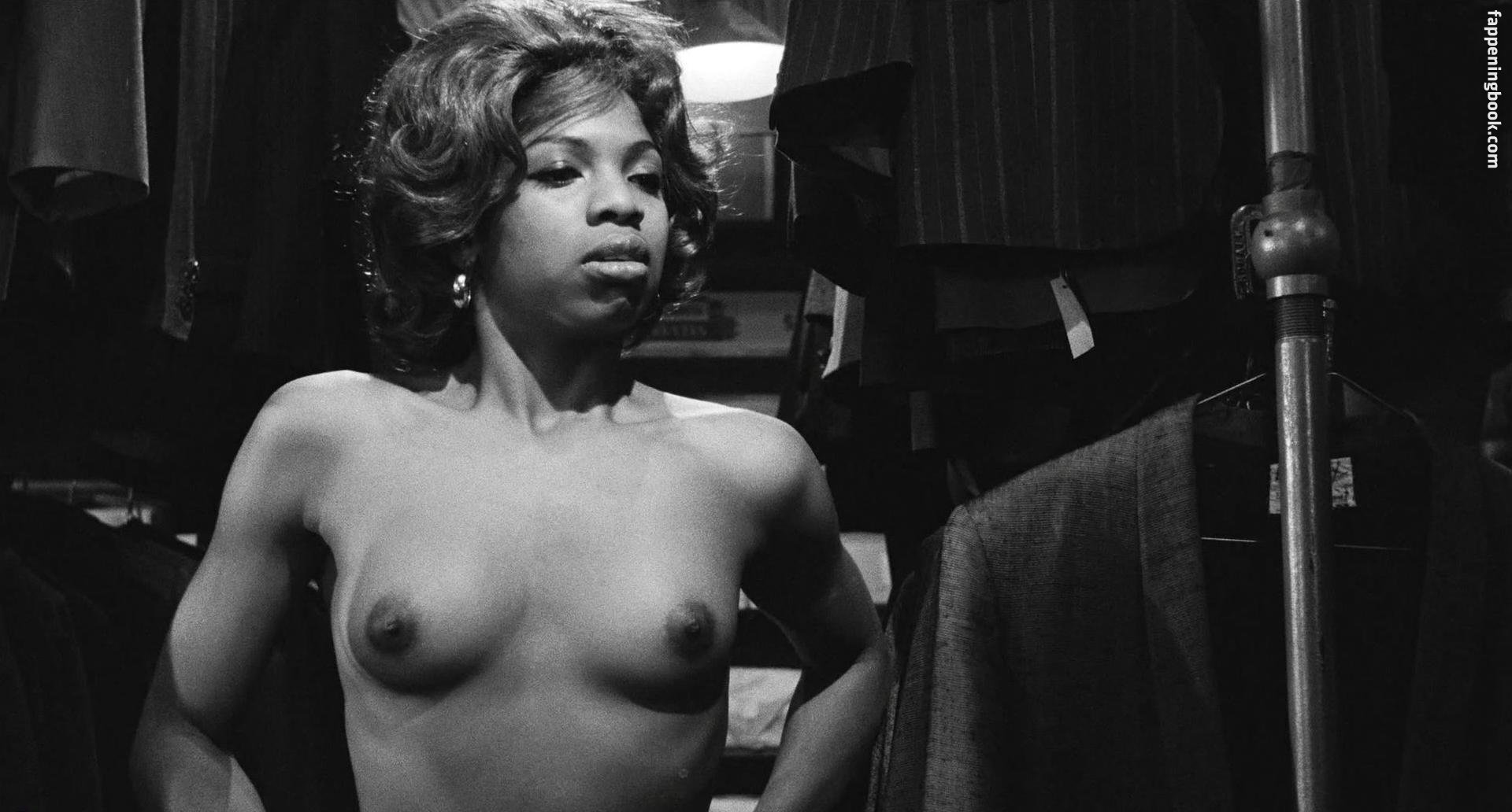 Thelma Oliver Nude