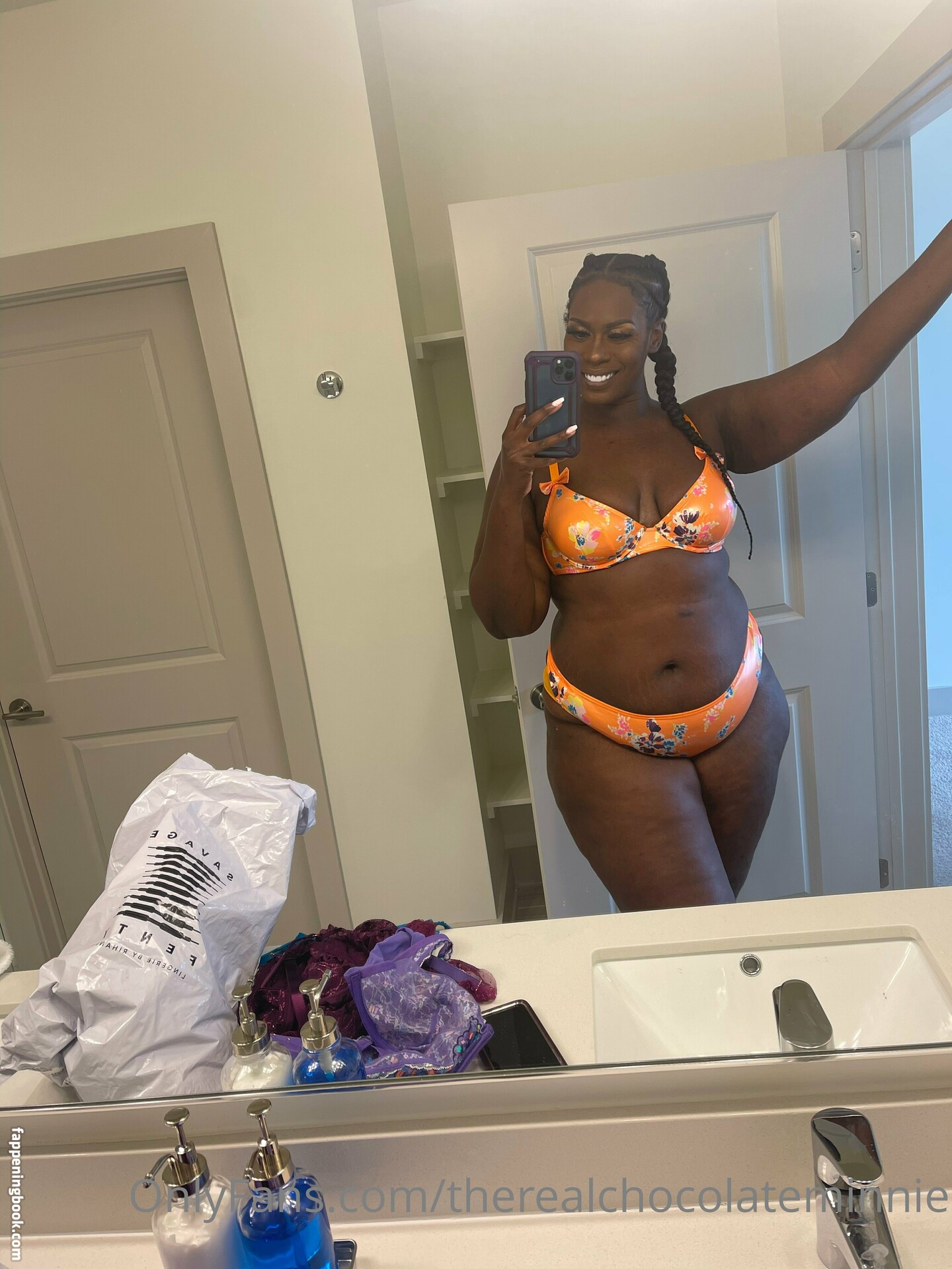 therealchocolateminnie Fapello Latest Exclusive Leaked Photos