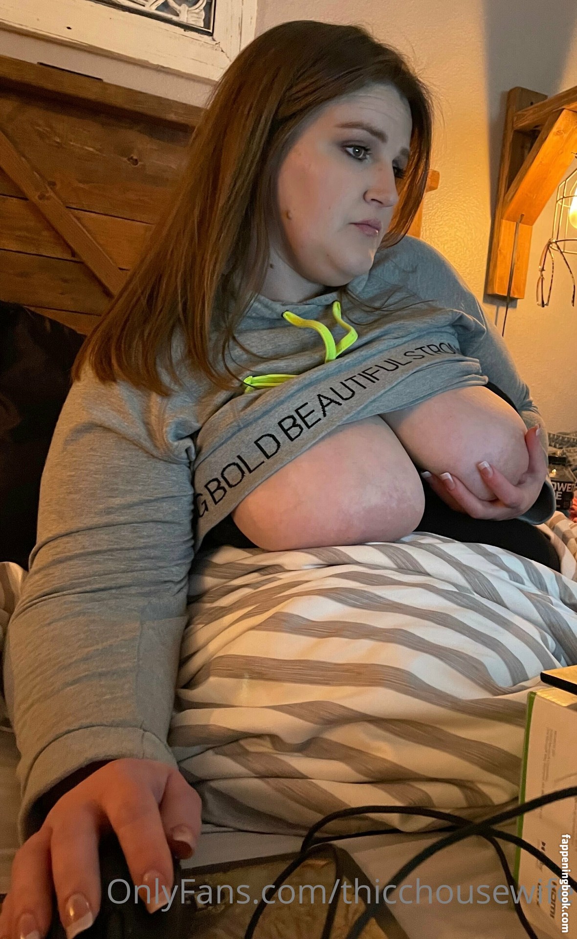 Thicchousewife Nude OnlyFans Leaks