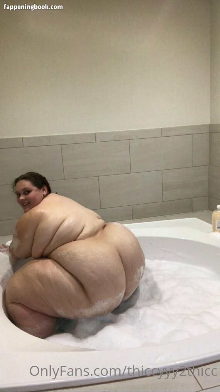 thiccyyy2thicc Nude OnlyFans Leaks