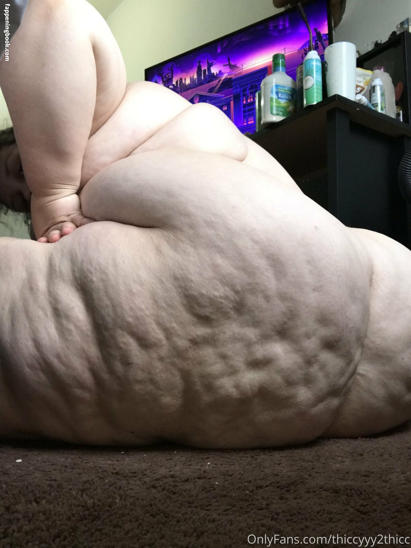 thiccyyy2thicc Nude OnlyFans Leaks