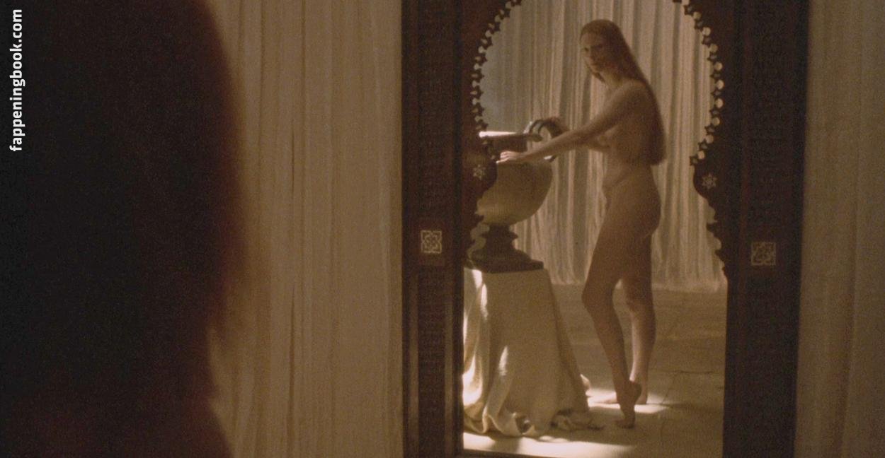 Tilda Swinton Nude