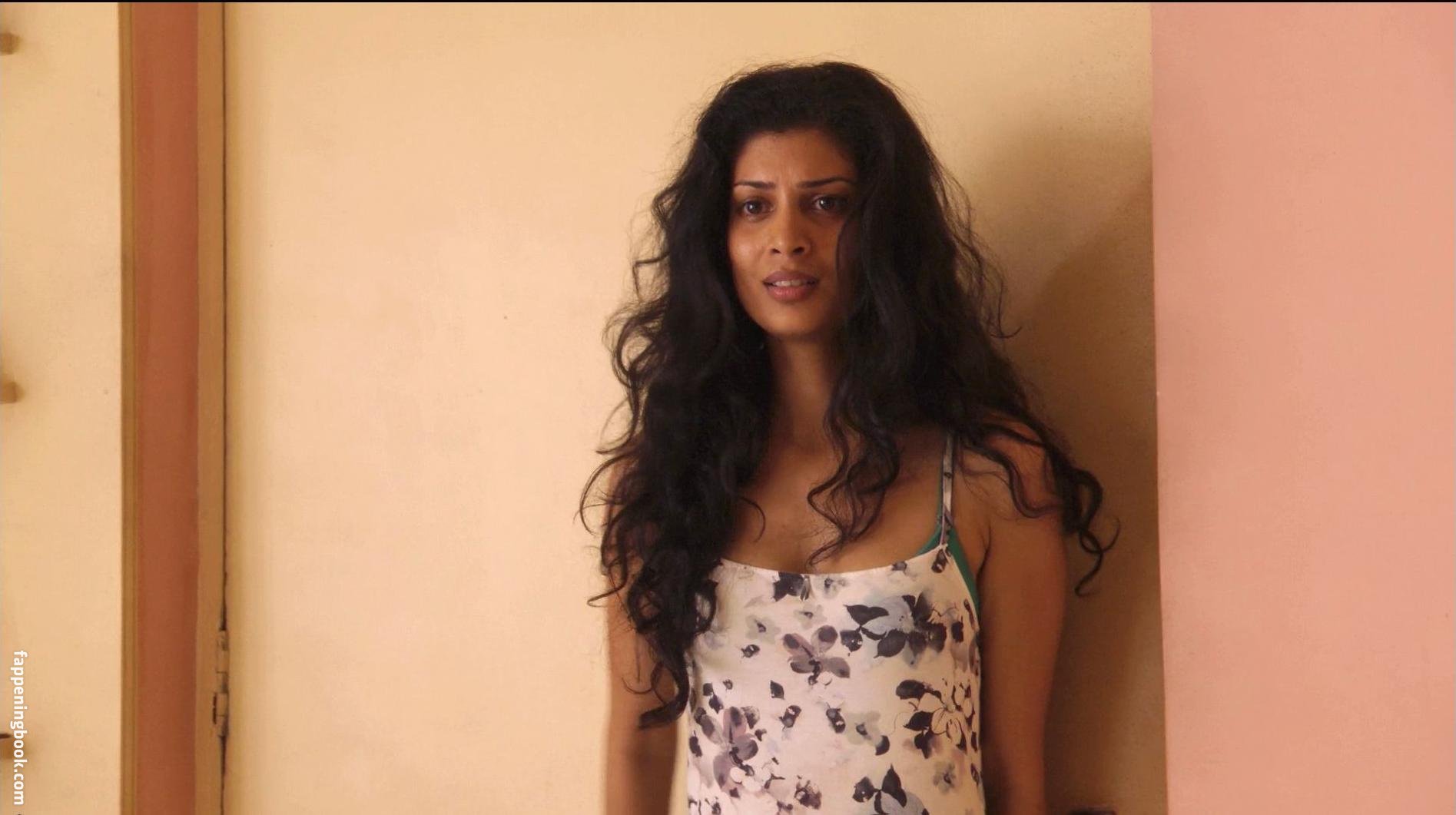 Tina Desai Nude