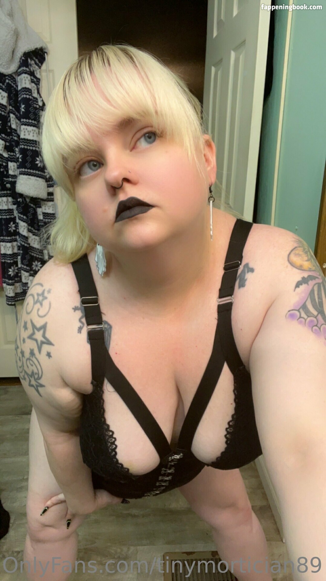 tinymortician89 Nude OnlyFans Leaks