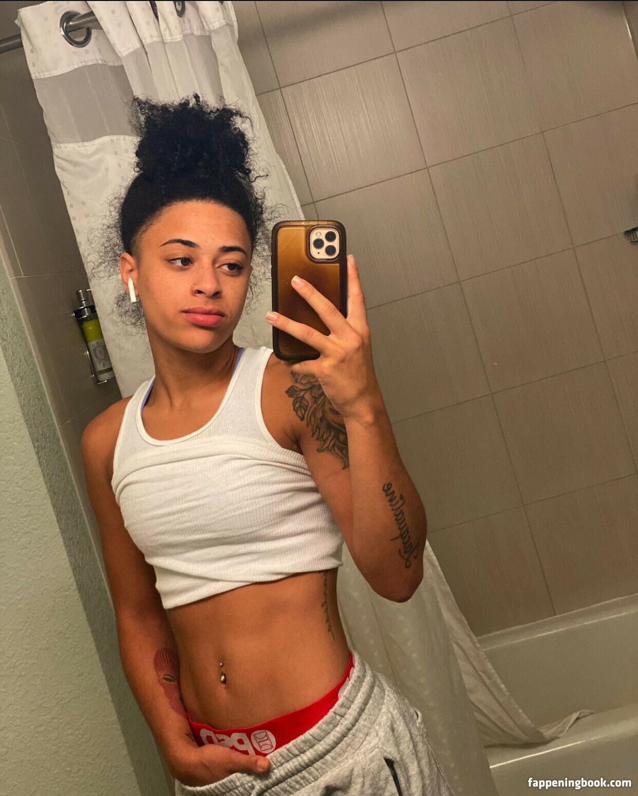 Treasure Osiria Nude OnlyFans Leaks