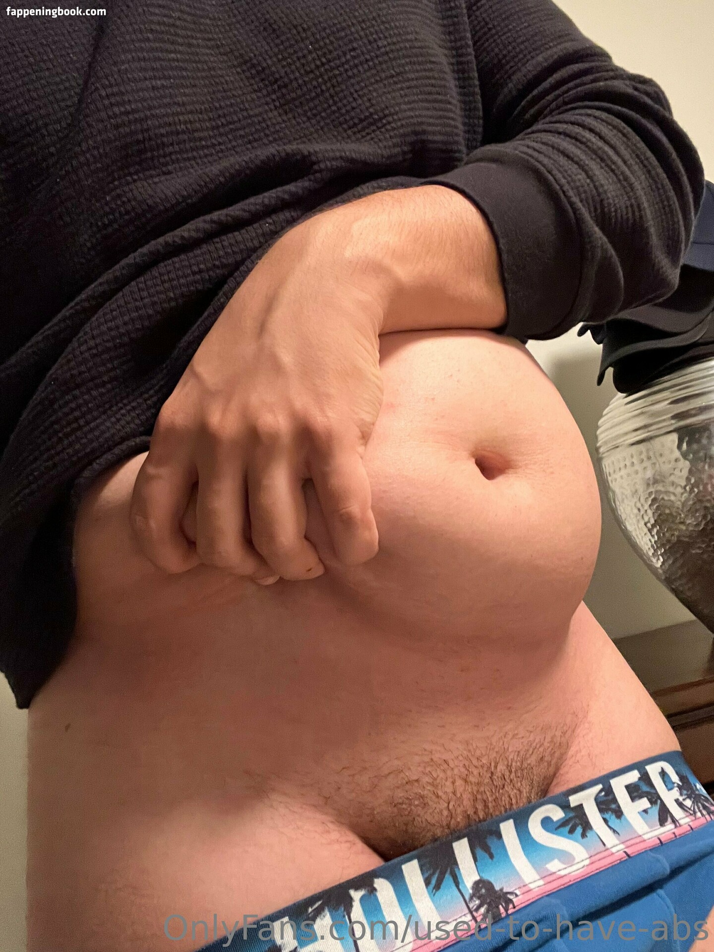 used-to-have-abs Nude OnlyFans Leaks