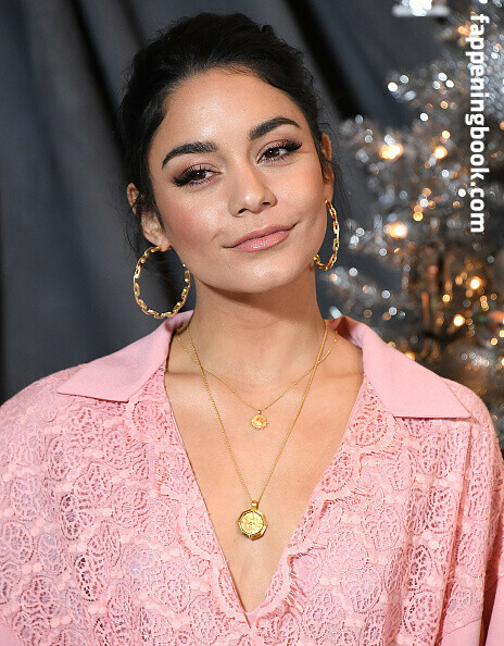 Vanessa Hudgens Nude The Fappening Photo 2889317 Fappeningbook