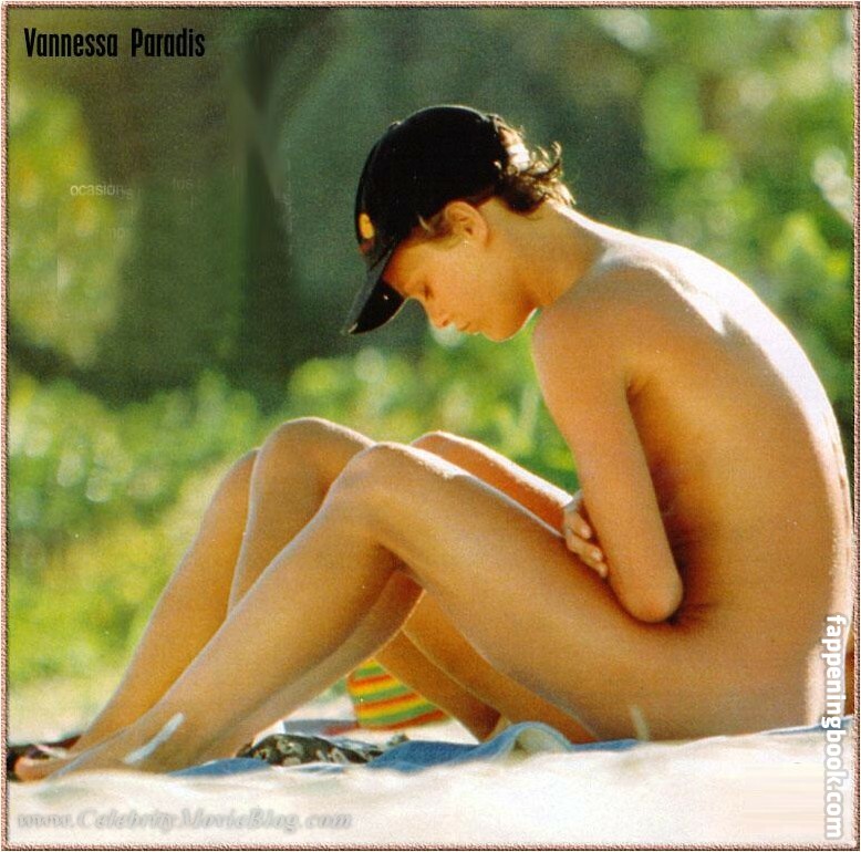 Vanessa Paradis Nude