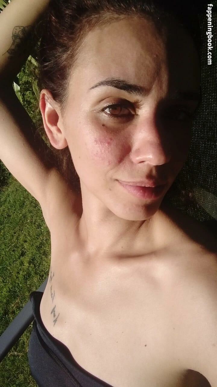 Vera Kaludi Nude OnlyFans Leaks