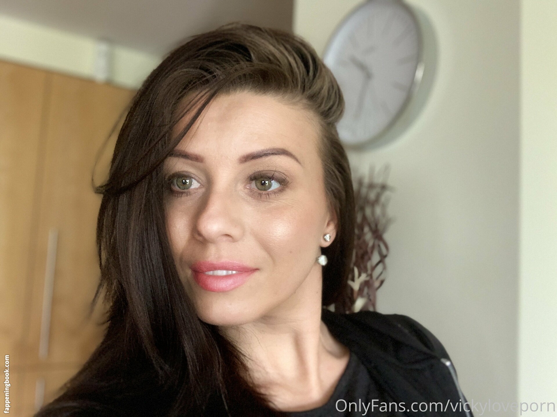 vickyloveporn Nude OnlyFans Leaks