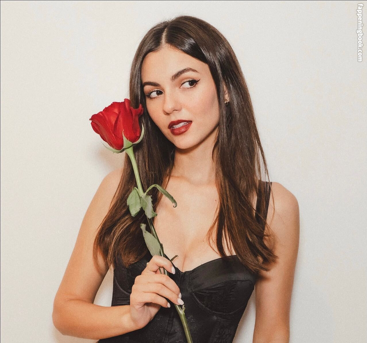 Victoria Justice Victoriajustice Nude OnlyFans Leaks The Fappening