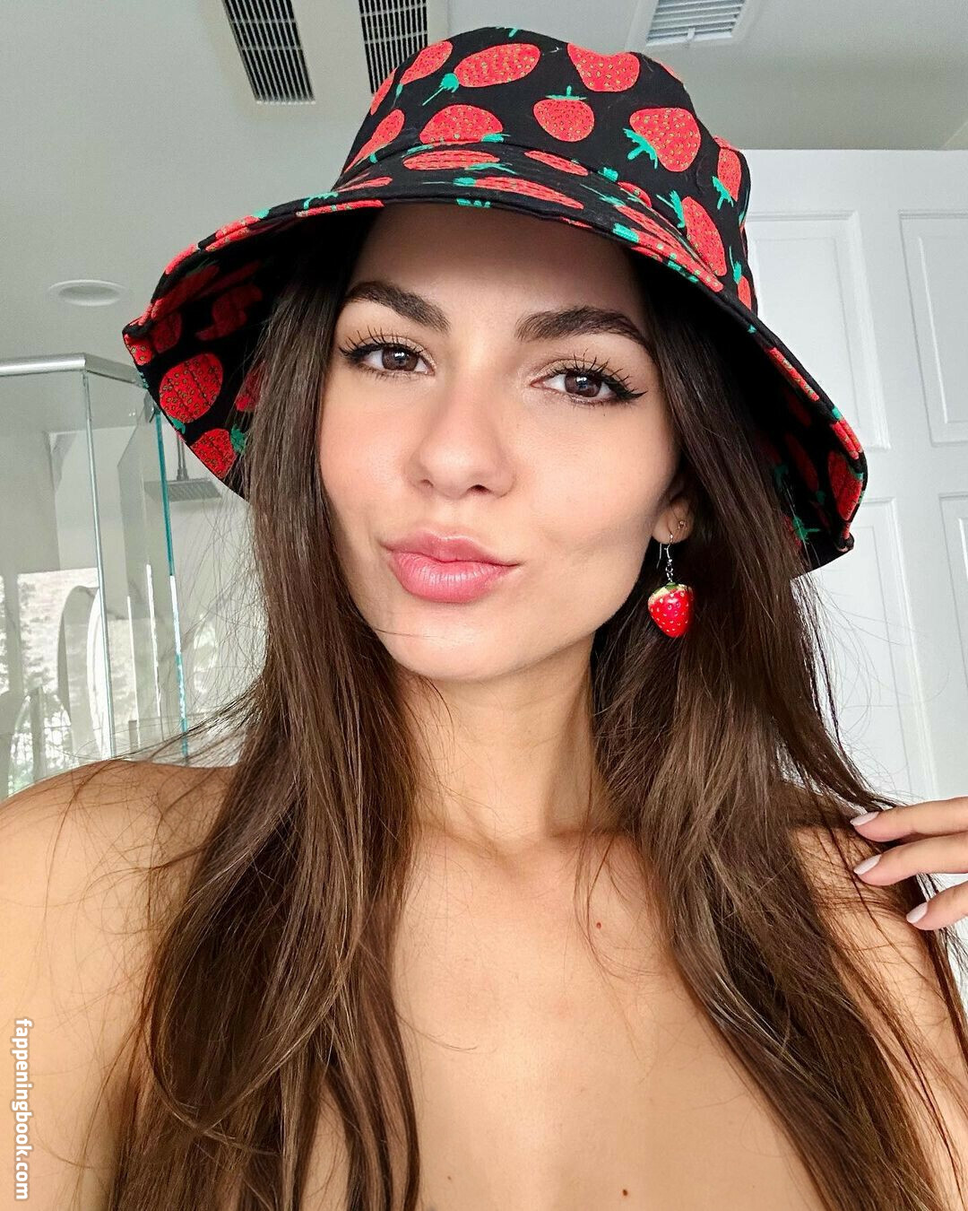 Victoria Justice Nude Onlyfans Leaks Album Girls