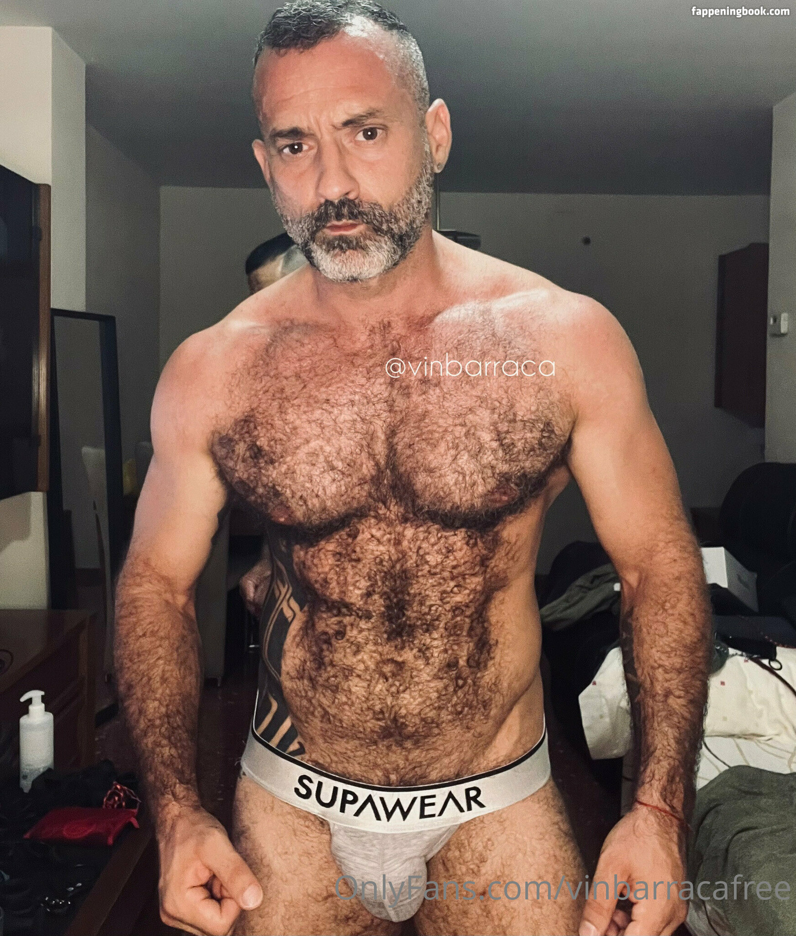 vinbarracafree Nude OnlyFans Leaks