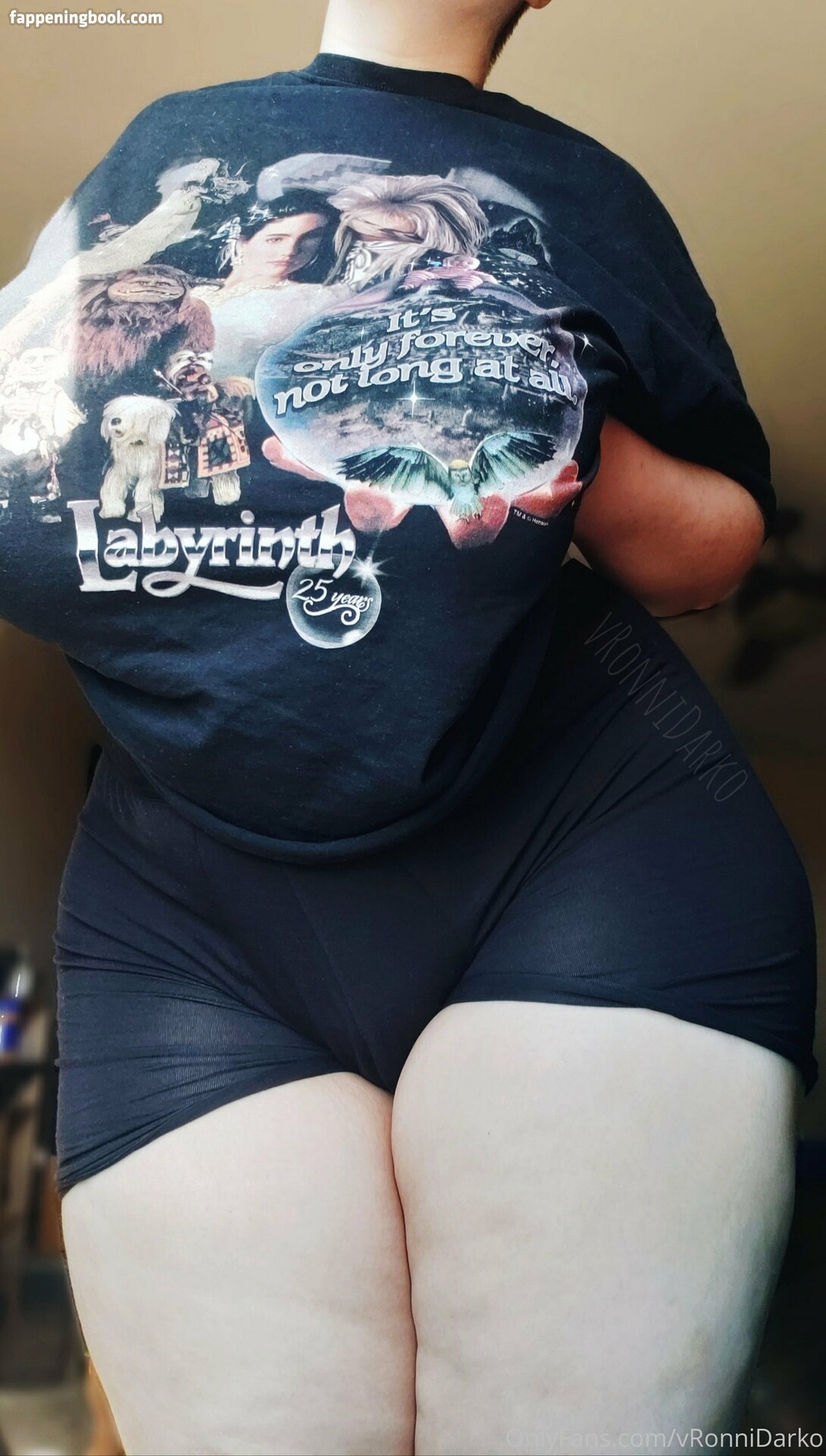 vronnidarko Nude OnlyFans Leaks