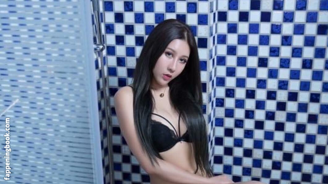 Wei Ling 凌薇 Nude