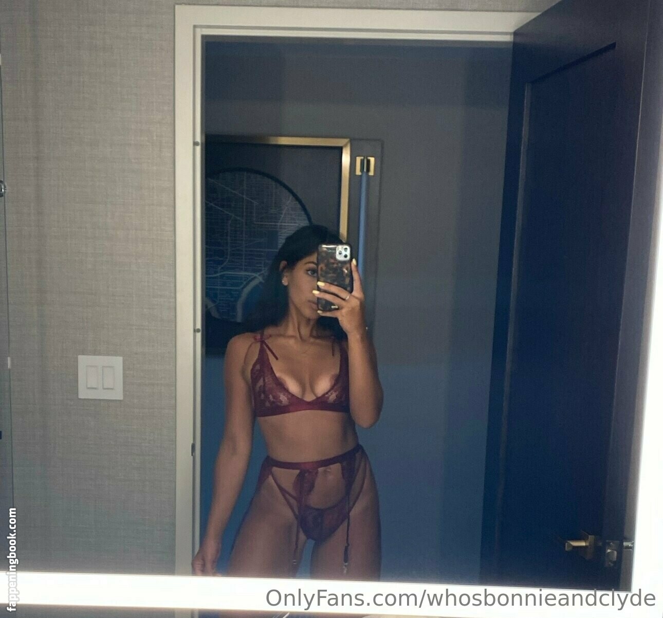 whosbonnieandclyde Nude OnlyFans Leaks